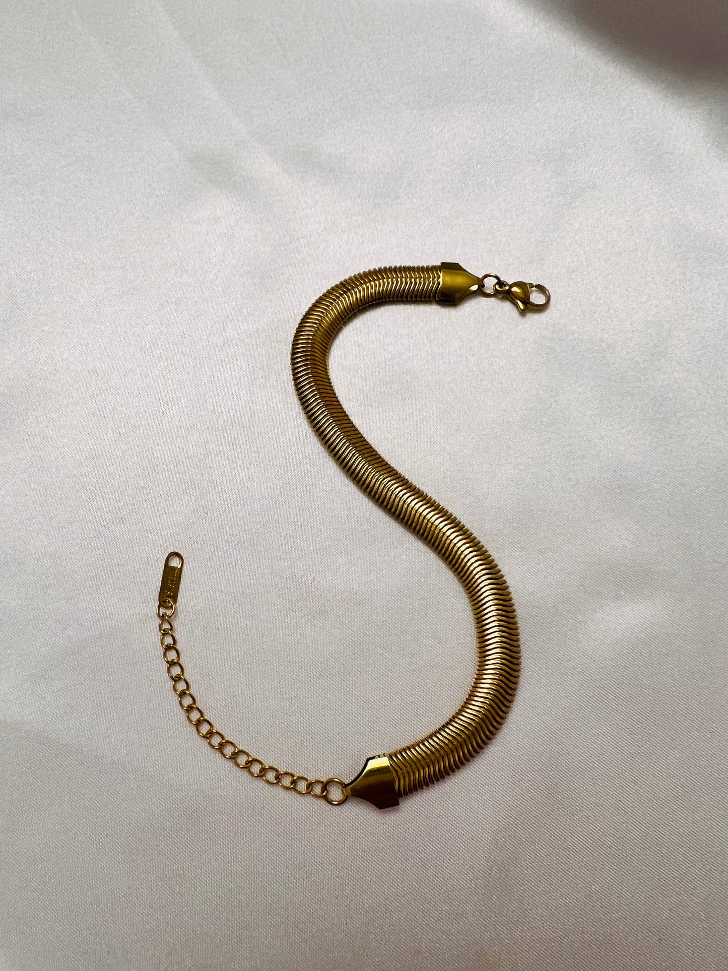 Serpentine snake golden bracelet stainless steel waterproof anti tarnish jewelry